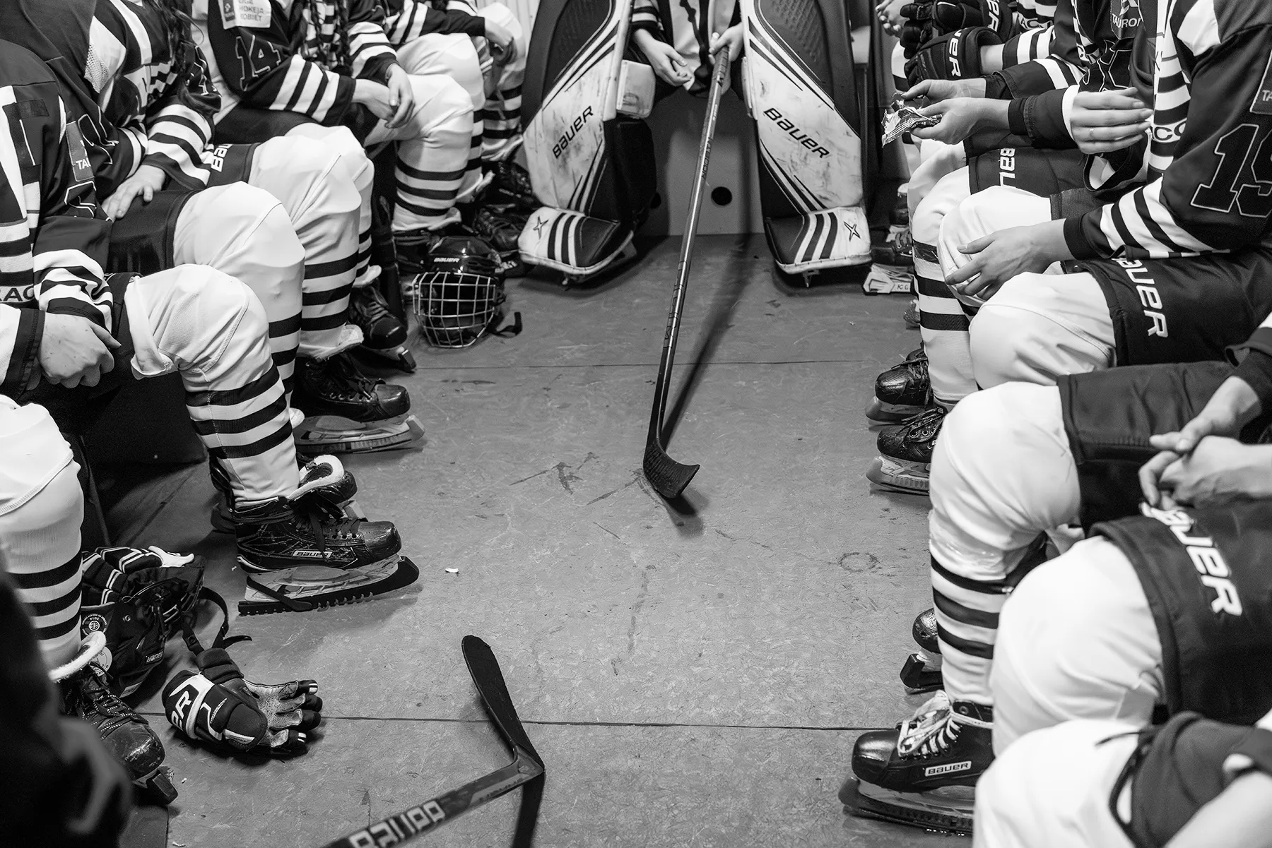 magda chudzik documentary photography womens ice hockey