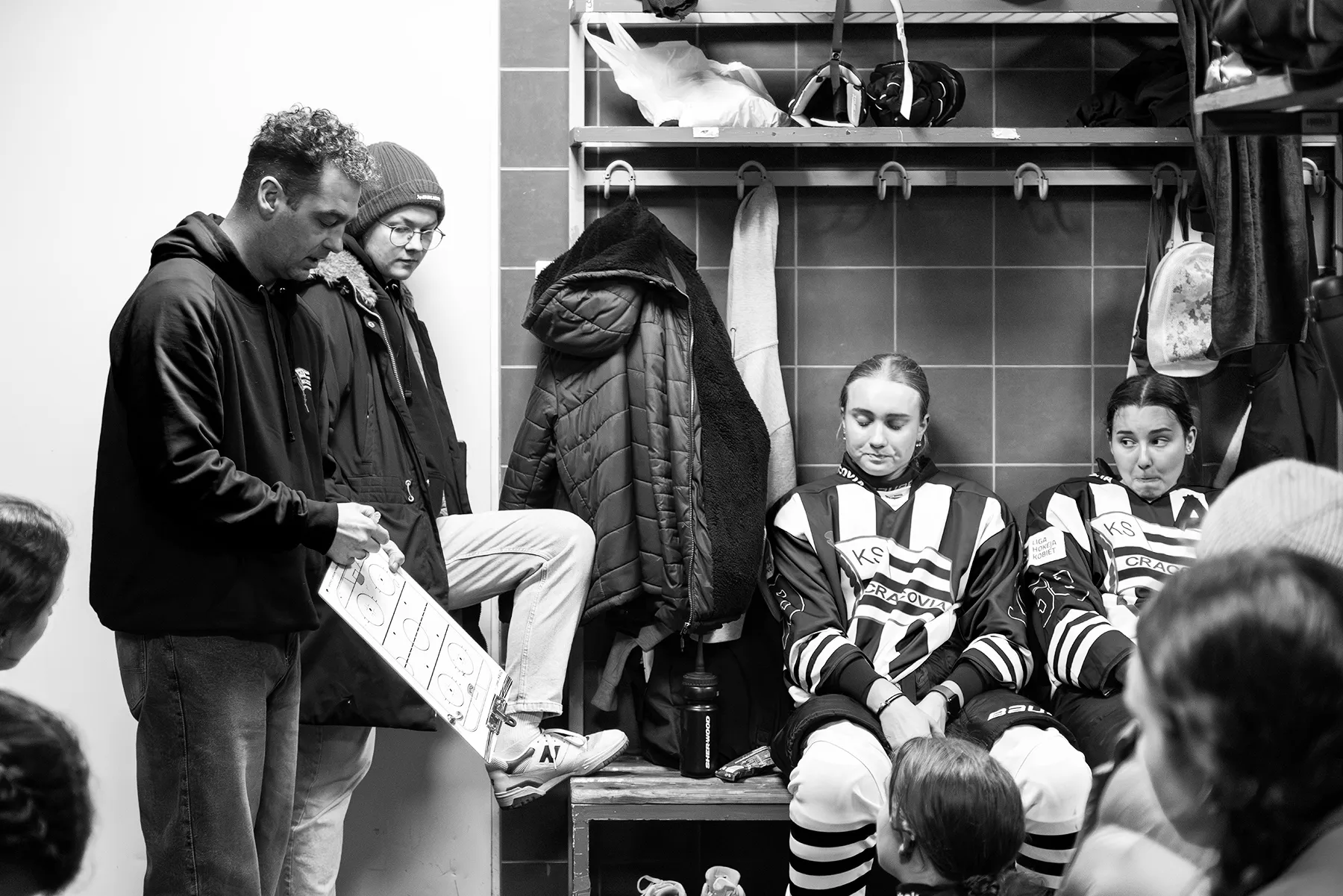 magda chudzik documentary photography womens ice hockey